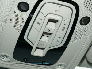 202355 TFSI quattro S line\ п؅^