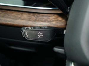 202355 TFSI quattro S line\ п؅^