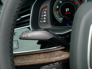 202355 TFSI quattro S line\ п؅^