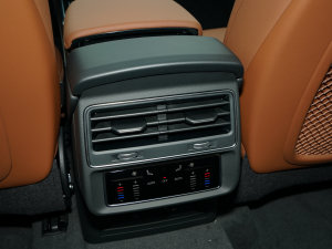 202355 TFSI quattro S line\ п؅^