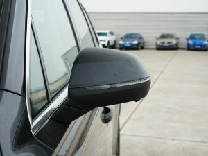 202345 TFSI quattro S line\ ^