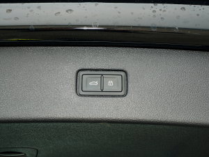 202345 TFSI quattro S line\ g