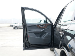 202345 TFSI quattro S line\ {λ܇T