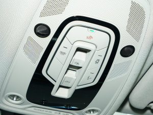 202345 TFSI quattro S line\ п؅^