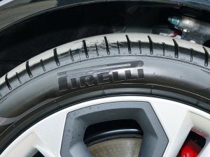 202355 TFSI quattro S F ݆̥Ʒ