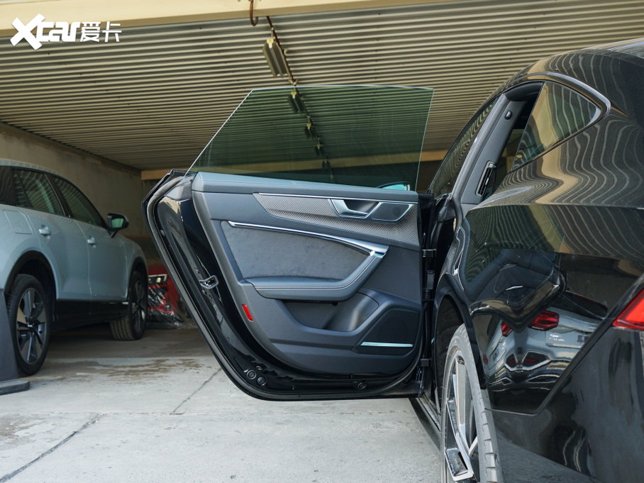 2023��W��A7 55 TFSI quattro ������