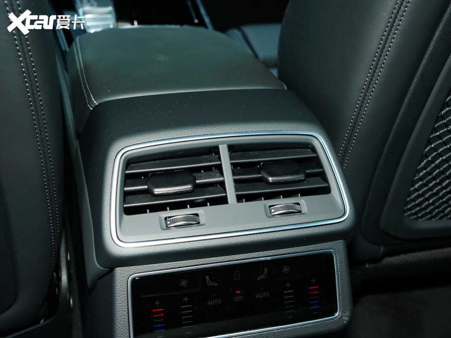 2023��W��A7 55 TFSI quattro ������