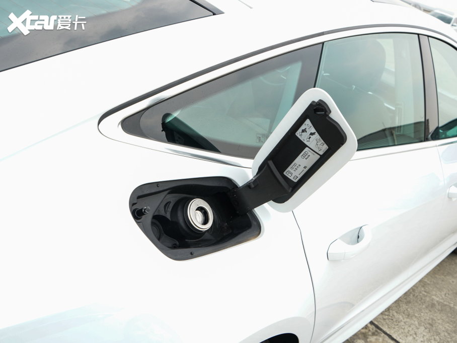 2023��?yu��n)W��A7 40 TFSI ���A��