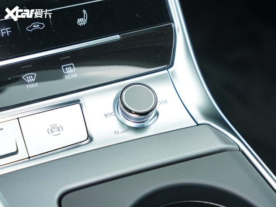 2023?yun)WA7 40 TFSI A