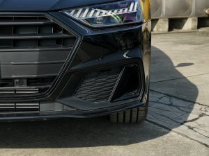 202355 TFSI quattro  ^