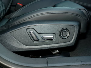 202355 TFSI quattro  g