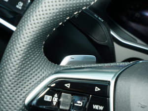 202355 TFSI quattro  п؅^