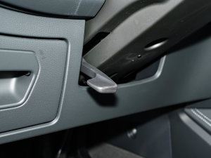 202355 TFSI quattro  п؅^