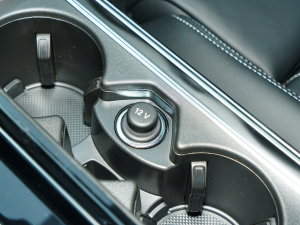 202355 TFSI quattro  п؅^