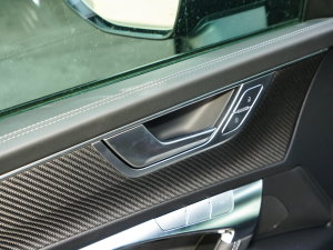 202355 TFSI quattro  п؅^