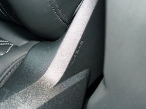 202355 TFSI quattro  п؅^