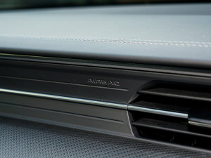 202355 TFSI quattro  п؅^