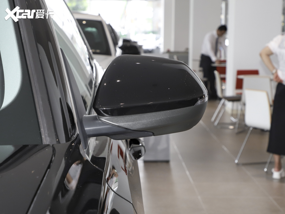 2023��W��Q8 55 TFSI ���A�Ӹ���