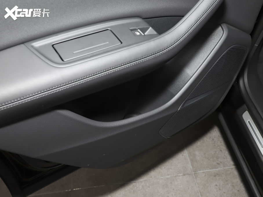 2023��W��Q8 55 TFSI ���A�Ӹ���