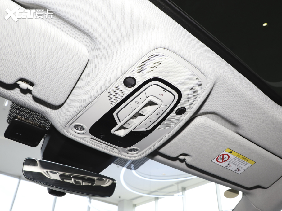 2023��W��Q8 55 TFSI ���A�Ӹ���