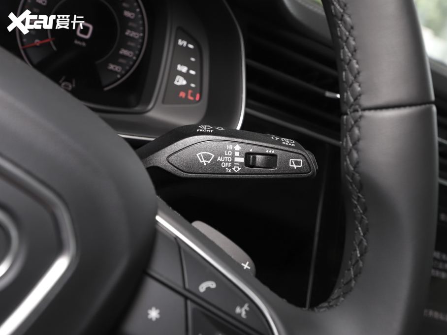 2023��W��Q8 55 TFSI ���A�Ӹ���