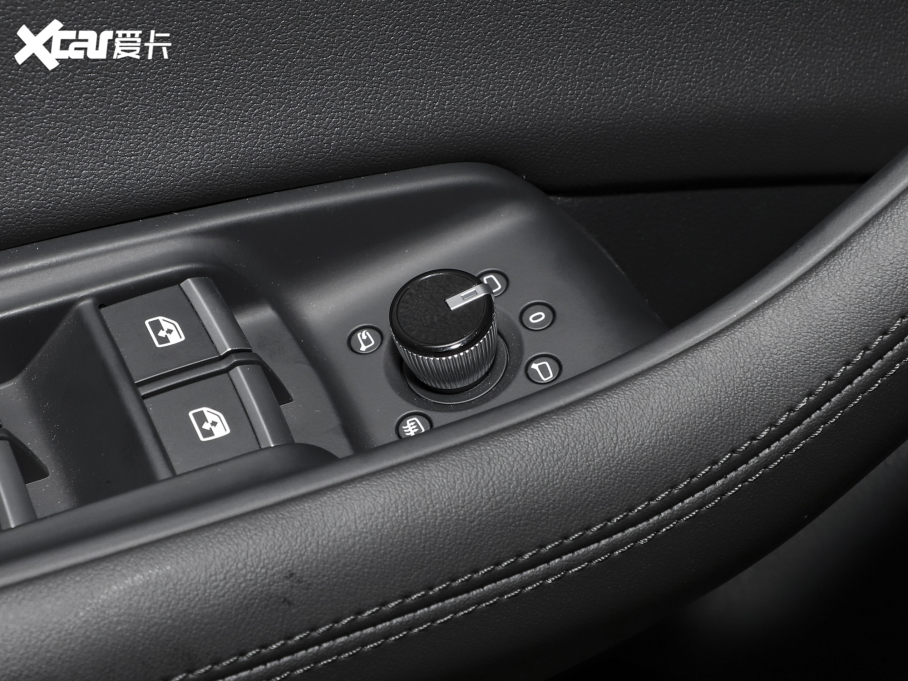 2023��W��Q8 55 TFSI ���A�Ӹ���