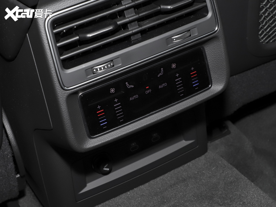 2023��W��Q8 55 TFSI ���A�Ӹ���