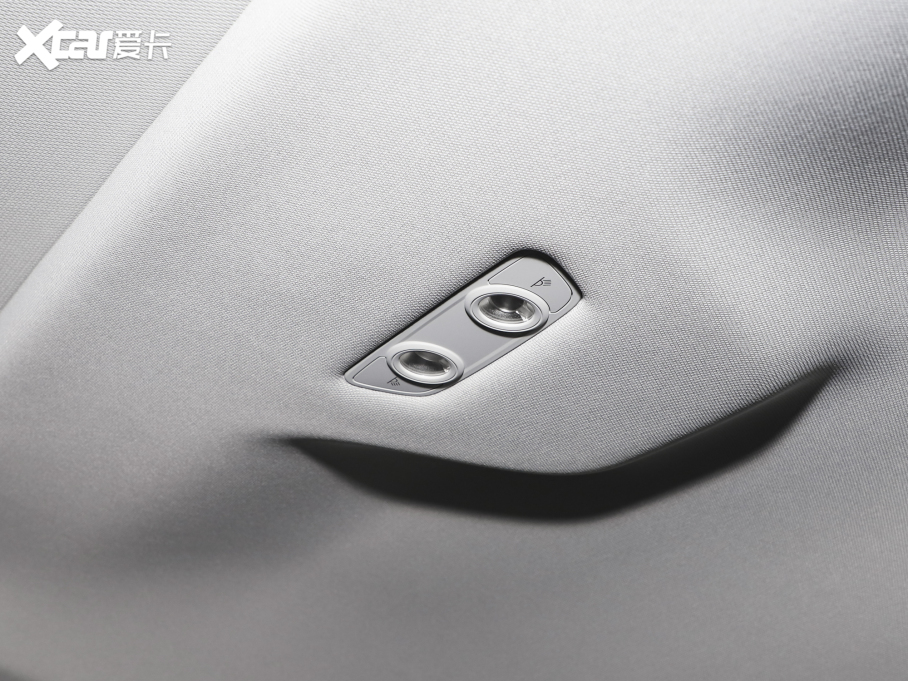 2023��?yu��n)W��Q8 55 TFSI ���A��(d��ng)����