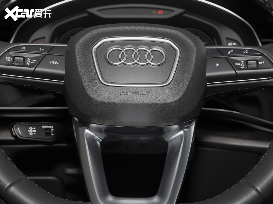 2023��?yu��n)W��Q8 55 TFSI ���A��(d��ng)����