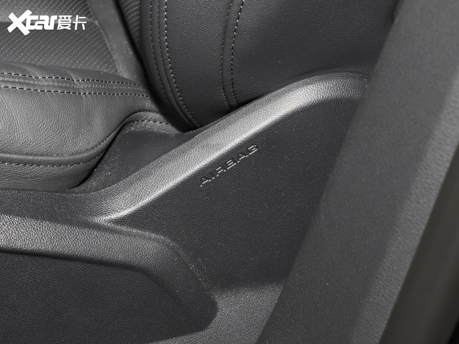 2023��W��Q8 55 TFSI ���A�Ӹ���