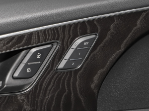 2023��55 TFSI ���A�Ӹ��� ���g����