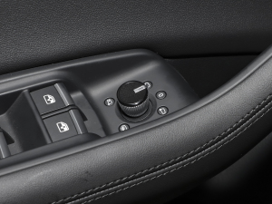 2023��55 TFSI ���A�Ӹ��� �п؅^