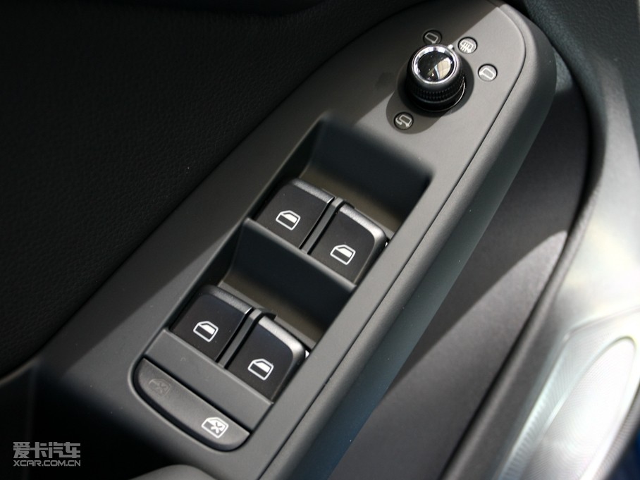 2010WA5 2.0TFSI Sportback g