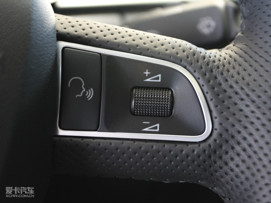 2010?yun)WA5 2.0TFSI Sportback g(sh)