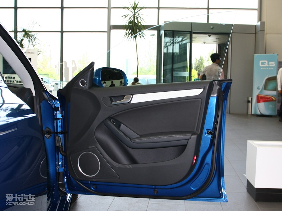 2010WA5 2.0TFSI Sportback g