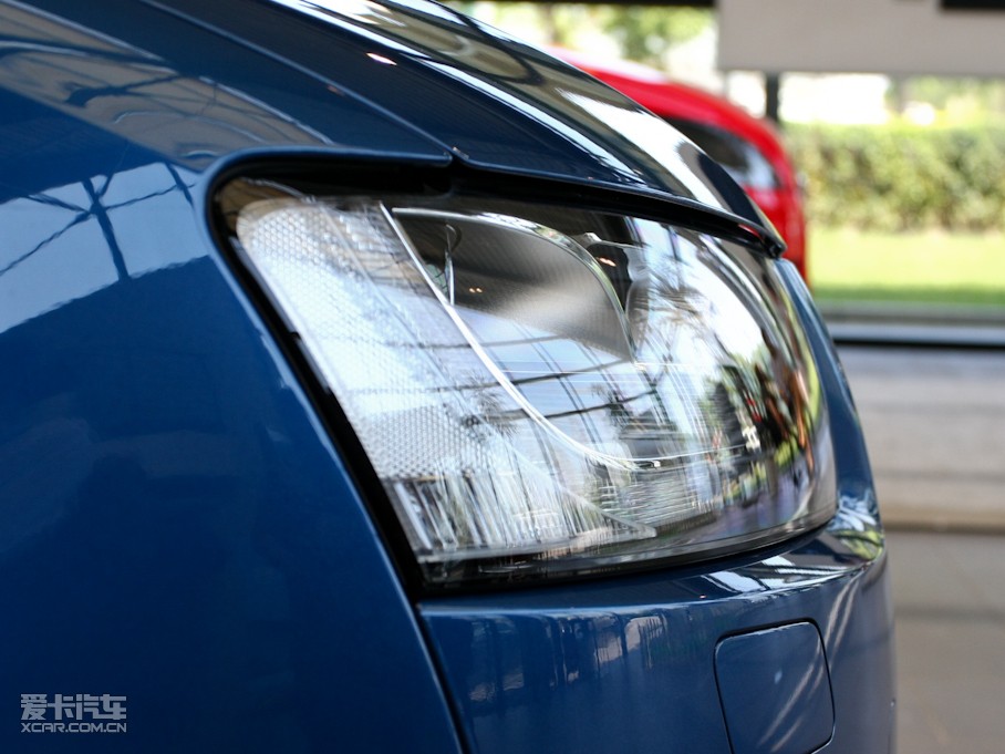 2010?yun)WA5 2.0TFSI Sportback g(sh)