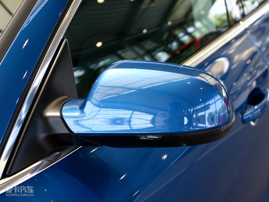 2010��W��A5 2.0TFSI Sportback ���g��