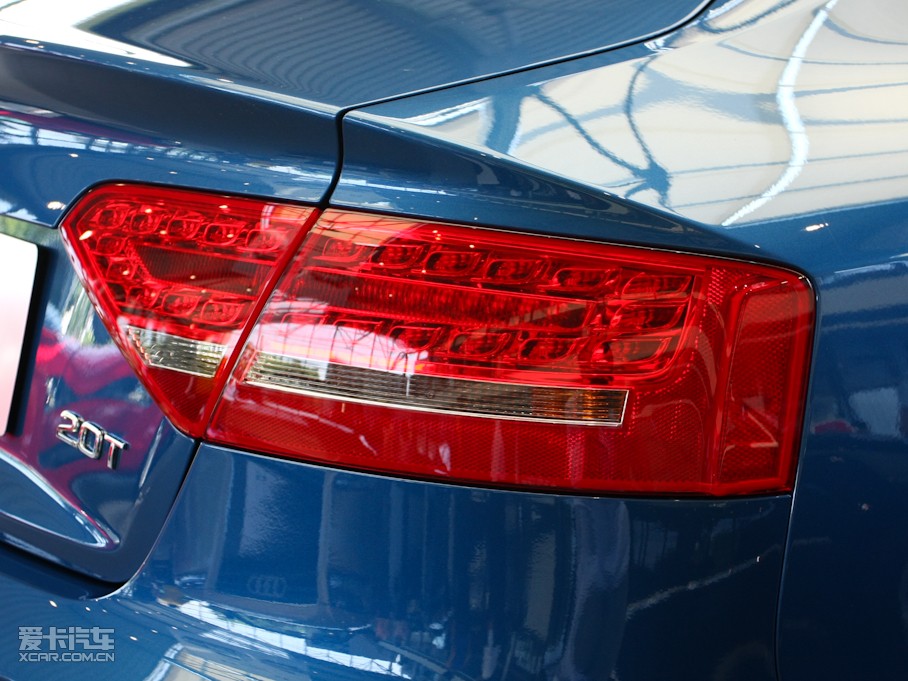 2010WA5 2.0TFSI Sportback g(sh)