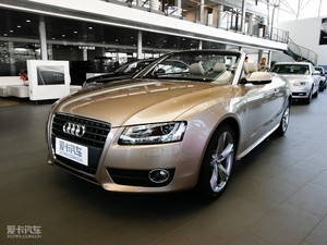 2010��2.0TFSI Cabriolet ���w���^