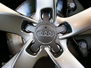 2010��2.0TFSI Cabriolet ����(ji��)���^