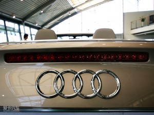 2010��2.0TFSI Cabriolet ����(ji��)���^