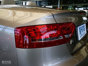 2010��2.0TFSI Cabriolet ��(x��)��(ji��)���^