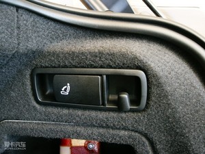 2010��2.0TFSI Cabriolet ���g����