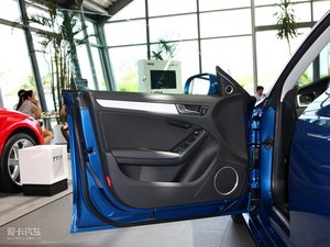 20102.0TFSI Sportback g(sh) g