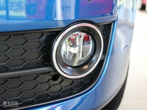 2010款2.0TFSI Sportback 技术型 前雾灯