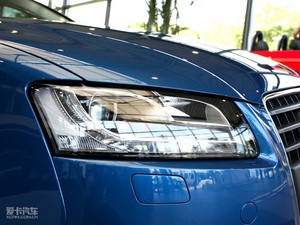 20102.0TFSI Sportback g ^