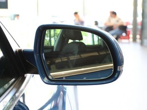 20102.0TFSI Sportback g ^