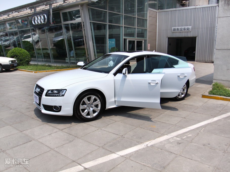 2010WA5 2.0TFSI Sportback A