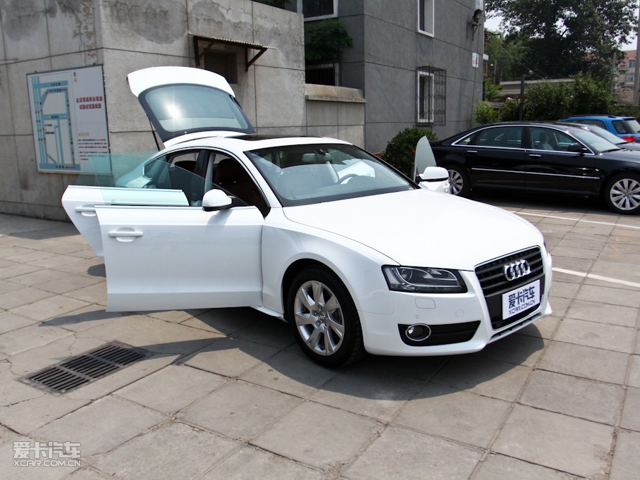 2010WA5 2.0TFSI Sportback A