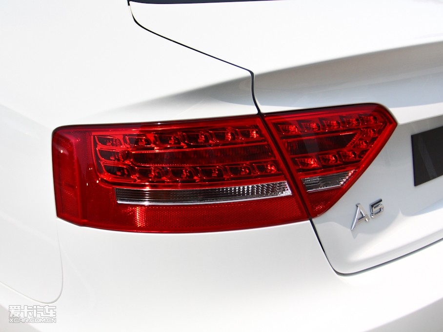 2010WA5 2.0TFSI Sportback A